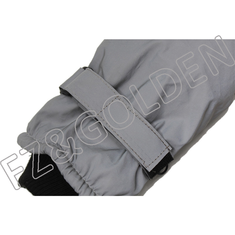 China Kitchen Gloves Manufacturer - 
 Reflective Adult Ski Glove  - FUZHI